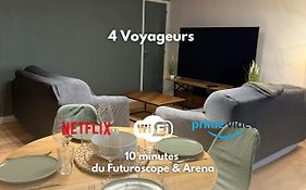 10 Minutes From Futuroscope